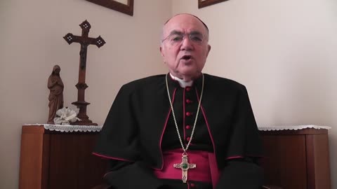 Mons.Carlo Maria Viganò,Bergoglio, è il consapevole liquidatore della Chiesa Cattolica.
