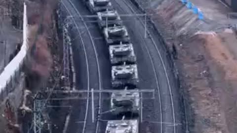 Tanks Panzer aus Tschechei Richtung Ukraine