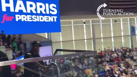 Atlanta Harris Rally Empties Out After Rap Performance Concludes