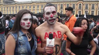 Multitudinarias marchas en Colombia reclamando al Gobierno un aumento al presupuesto de la educación