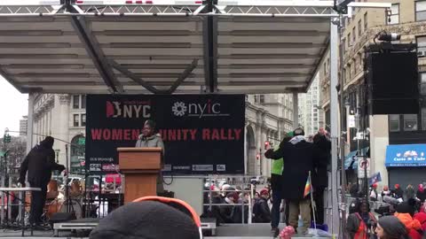 Conservative Journalist Storms Women's March Stage!
