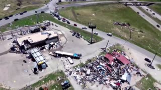 Aftermath of Texas tornado seen in drone video