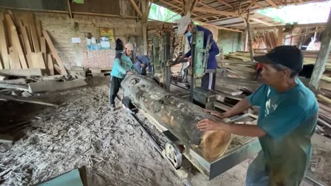 Joar Rivet Wood Sawing Process as Hard as Iron Beam Material Size 8X12