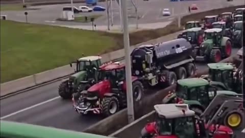 Dutch farmers block the border between the Netherlands and Belgium on the Maastricht highway