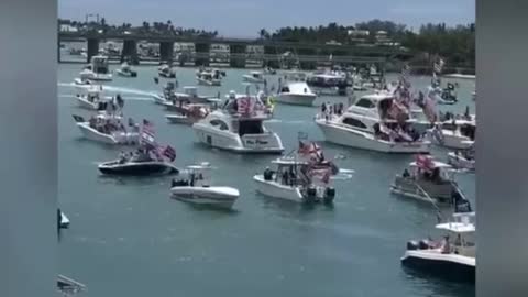 NGÀY TƯỞNG NIỆM - DIỄU HÀNH DU THUYỀN 🇺🇸MEMORIAL DAY - BOATS PARADE 4 TRUMP