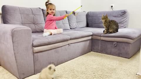 Cute_Baby_and_Kitten_Playing_Together
