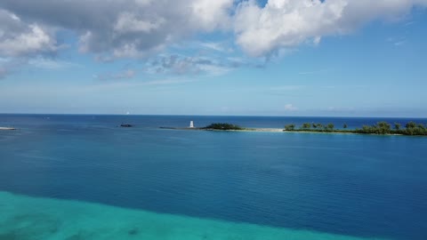 Freeport Bahamas Beach - Drone flight to the lighthouse