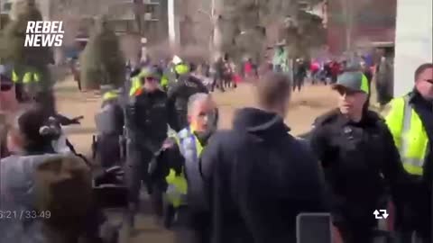 Fight broke out between ‘freedom rally’ and Antifa in Calgary