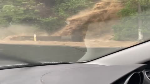 Burst Half Pipe Causes Flooding on Wellington Road