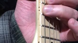 Guitar Shapes - Major 3rd shape using two middle fingers