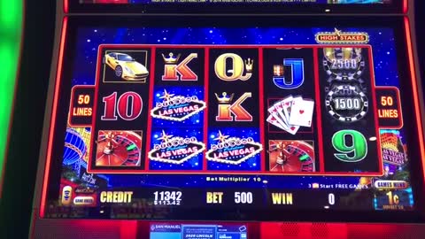 Big wins and Jackpot on slot machines!!