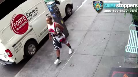 NYPD seek suspect after 89-year-old comedian punched in NYC