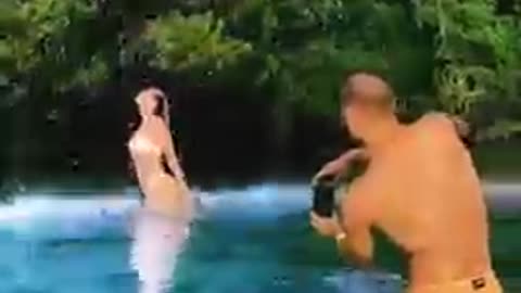 funny video under water#shorts#comedy#funny#viral#prank#tiktok#viralshort