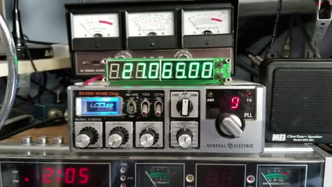 Frequently Display on a GE CB radio