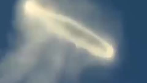 Giant Smoke Ring From Mt Etna In Italy