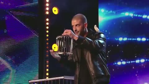 Darcy Oake's jaw-dropping dove illusions | Britain's Got Talent 2014