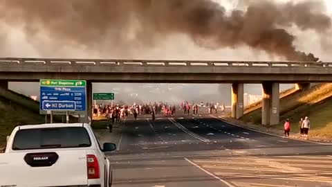 Residents protest near Hibberdene