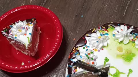 THE PEPE CAKE