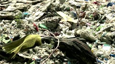 Turkey bans most plastic waste imports