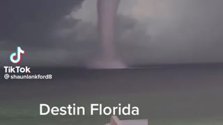 Destin, FL. Amazing video of tornado in the Gulf