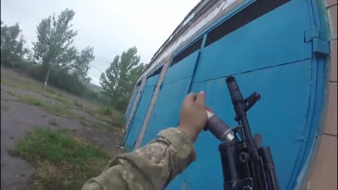 Ukriane War Footage Of Ukrainian Soldiers Defending There Position