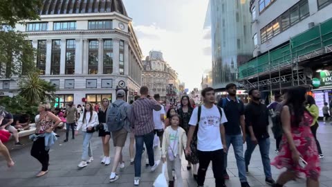 London, England - West End City Streets on Summer Evening Walk Tour | 4K HDR Binaural