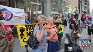 Diane addresses New York rally to free Rev. Artur Pawlowski