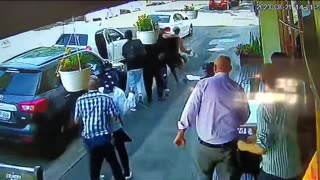 Woman violently attacked and robbed of her cellphone in Durban