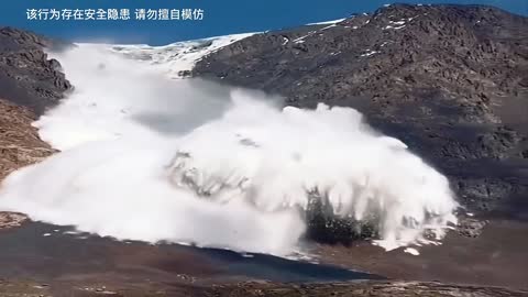 Huge avalanche in Kyrgyzstan