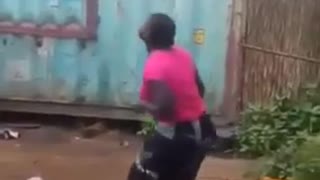 Crazy football skills from an African woman