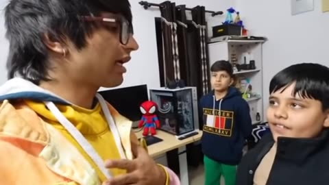 एक बच्चा ने किया Piyush Gaming PC का डिमांड @Sourav Joshi Vlogs & Piyush Joshi Facts #shorts