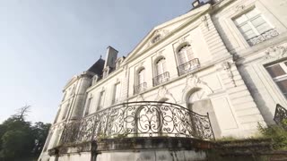 GHOST HUNTING THE CHATEAU MILLES CHAMRE