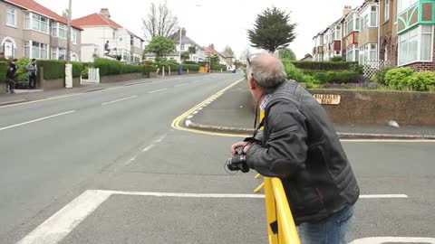 Dad's reaction to racers - Isle Of Man TT 2014