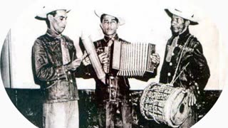 Trío Reynoso - Luperón (1949)