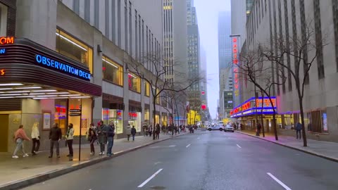 Rockefeller Raindrops: Winter Walk 2023 - NYC's Iconic Center in the Drizzle