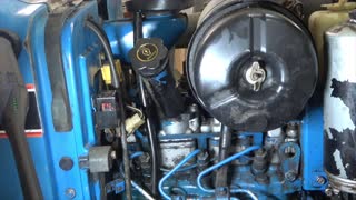 Ford 1720 Tractor Air Filter Change