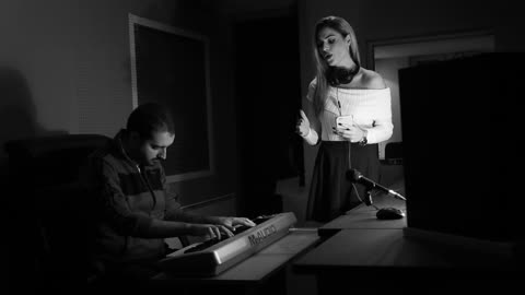 Breathtaking piano cover of Ariana Grande's "Focus"