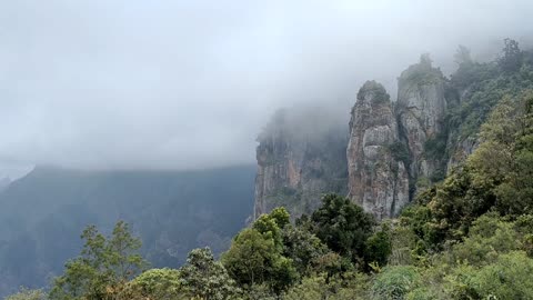 Kodaikanal Guna Cave View Exclusive Video