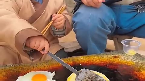 Chinese burger Make breakfast with grandpa