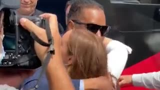 Footage debunks manipulated LA Times photo suggesting Larry Elder slapped a supporter