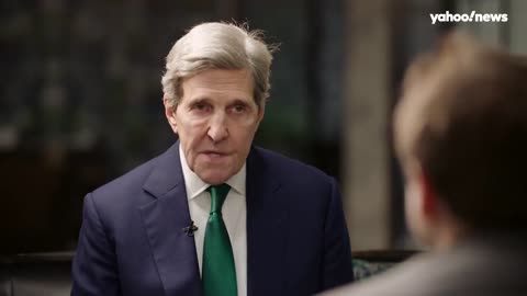 Hypocrite John Kerry Defends Global Elite Climate Hysterics Flying on Private Jets