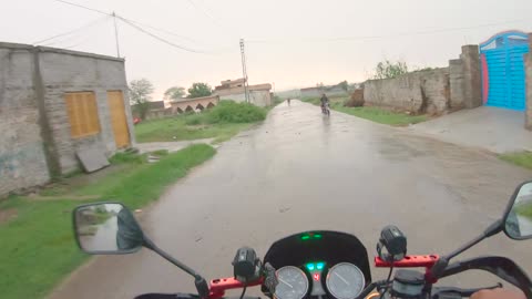 Thrilling Travailing in Rain From Nala Muslamana To Faisalabad At 14 August