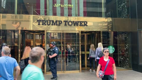 Security At The Entrance To Trump Tower