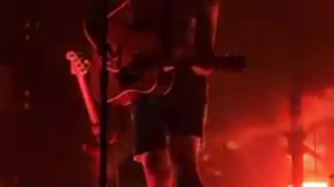 Post Malone at show singing enough is enough for the first time 🔥🔥💥💥