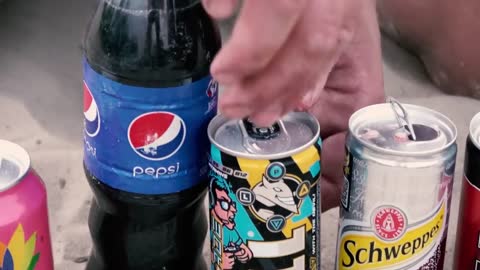 Coca Cola, Mtn Dew, Fanta & Pepsi, Mirinda, Chupa Chups, Sprite vs Mentos Underground4