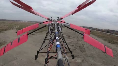 Russian Hornet and Dragonfly quadcopters