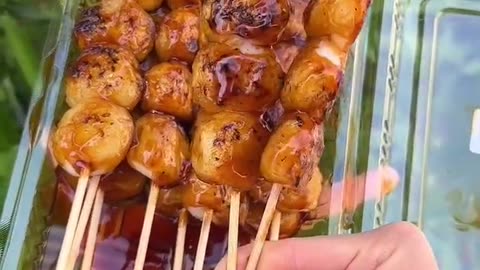 Mitarashi Dango made by a 94-year-old has been made every day for over 70 years