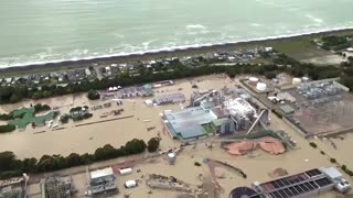 NZ grapples with 'devastating' Cyclone Gabrielle