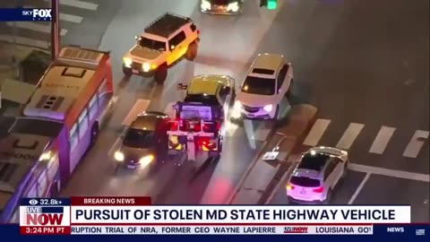 Police Chase Tow Truck