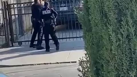 Cop uses his badge as an excuse to beat the daylights out of a helpless man